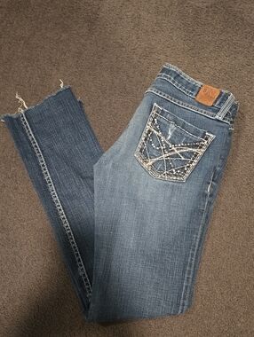 BKE Madison Skinny Jeans with Embellished Back Pockets